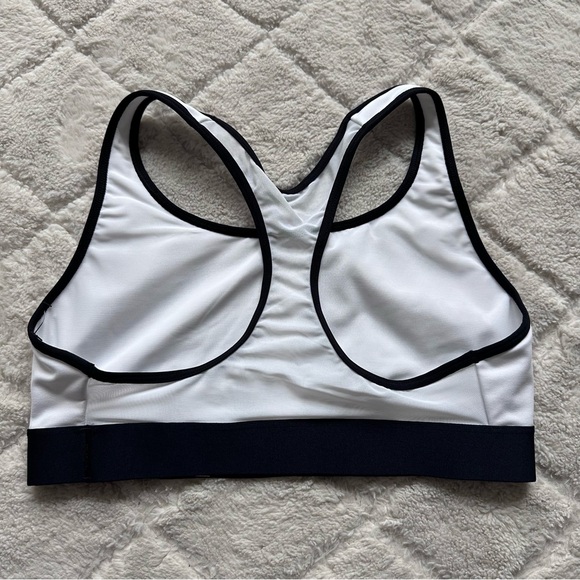 Victoria's Secret | Black And White "The Player Legacy" Sport Bra | Size Medium - Picture 4 of 7